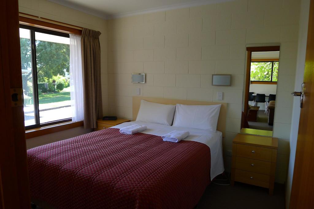 Willaway Motel Apartments Ulverstone Habitación foto