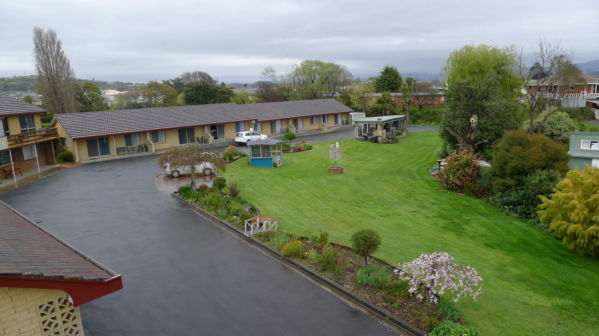 Willaway Motel Apartments Ulverstone Exterior foto